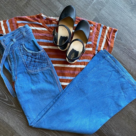 Vintage N'est-Ce Pas Bell Bottom Jean with Braid - Picture 1 of 12